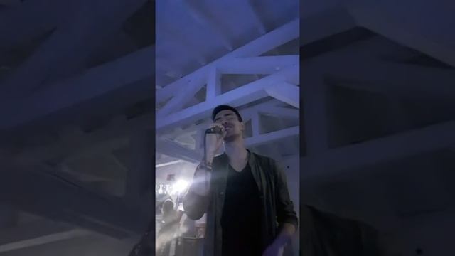 Александр Трибунский - Я тебе подарю кавер. Круто поёт смотреть онлайн
