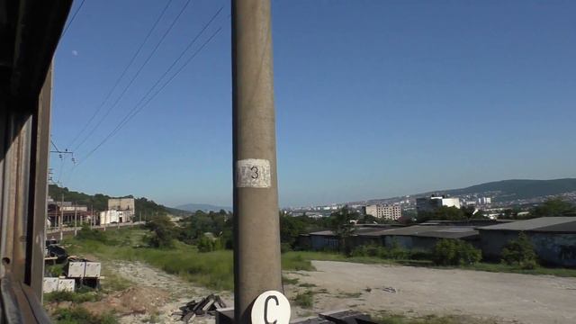 От станции Тоннельная до станции Новороссийск из окна электропоезда ЭД9М-1008 смотреть онлайн