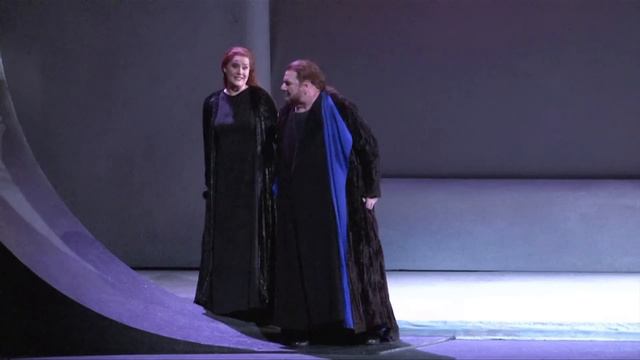 Welsh National Opera - Tristan and Isolde - Audience Reactions смотреть онлайн
