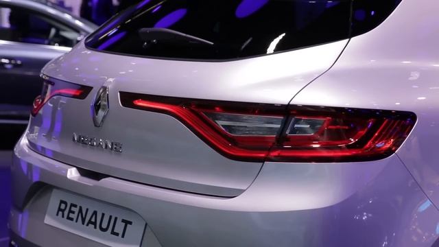 Renault Mégane en direct du salon de Francfort 2015 смотреть онлайн