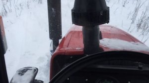 трактор МТЗ-320 чистка снега отвалом ( ЕСТЬ ЛИ ПРОБУКСОВКА?)