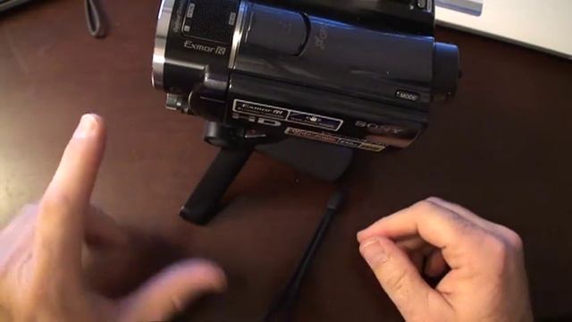 March 10 2011,SONY GRIP WITH MINI TRIPOD смотреть онлайн