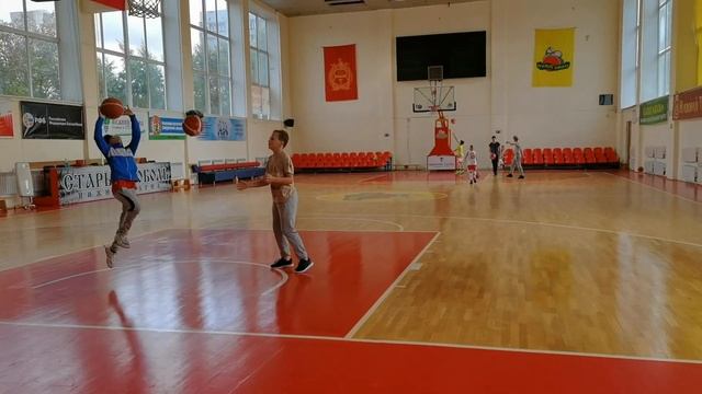 Мы не можем выбрать!? /День, как день смотреть онлайн
