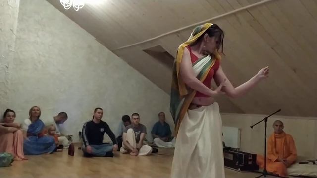 ПОДНОШЕНИЕ КРИШНЕ. ДЖАНМАШТАМИ-2019. РЯЗАНЬ смотреть онлайн