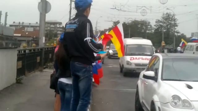 Встреча Артура Таймазова на Родине во Владикавказе (Кировский мост) смотреть онлайн
