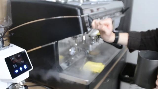 Флэт Уайт смотреть онлайн