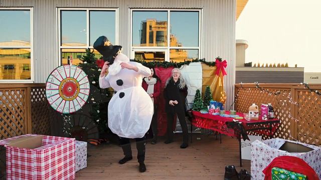 2021 UDI Okanagan Holiday Video смотреть онлайн