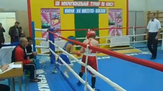Алиев Зохраб Бардали турнир по боксу В Новгород 2 11 2013г смотреть онлайн