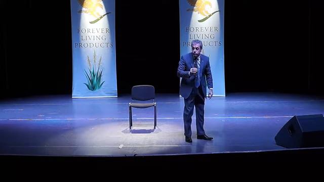 Мы идиоты... Единственная уважительная причина не делать это - смерть. ВЕРЬ В СЕБЯ! В.Заленян 2015 смотреть онлайн