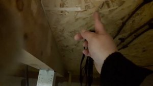 КАК ЗАКРЕПИТЬ БРУСОК НА ПОТОЛОК