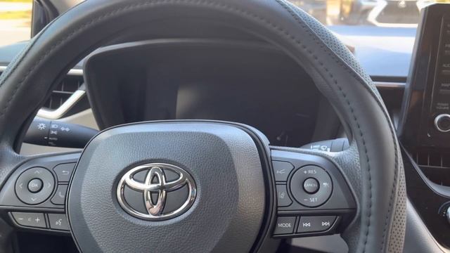Cómo encender el motor - Toyota Corolla 2022 Hibrido смотреть онлайн