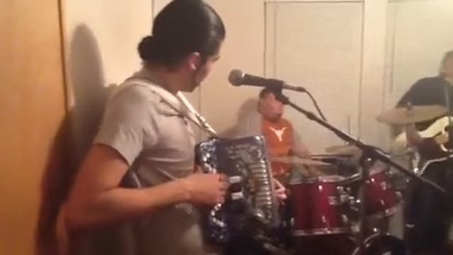 Cariño- Identidad Norteña смотреть онлайн