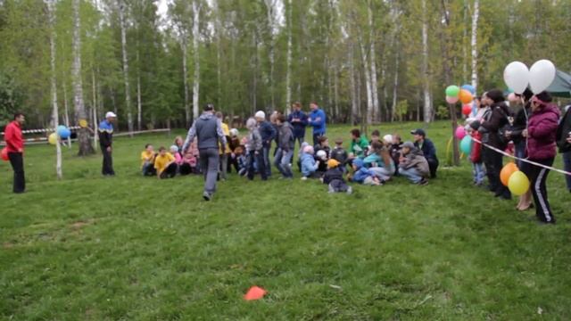 Спортивный городок на День защиты детей в Новосибирске смотреть онлайн