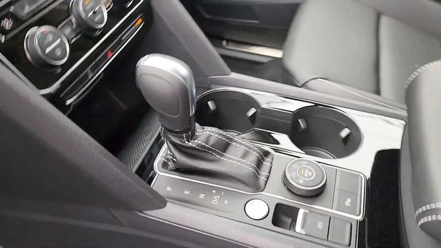 NEW 2022 Volkswagen Atlas 3.6L V6 SE w/Technology AWD Sport Utility | n23424 смотреть онлайн