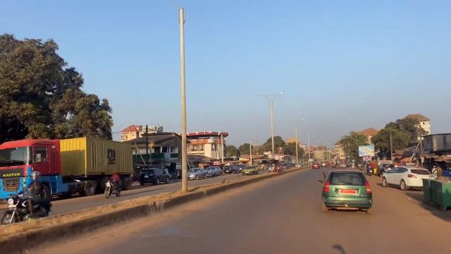 Vue sur bambéto coza route le prince смотреть онлайн