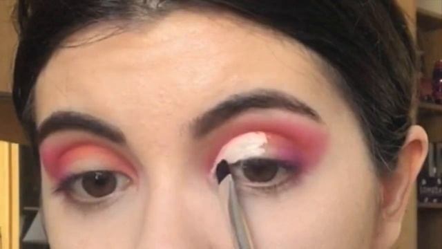 NYX Cosmetics : Ultimate Edit palettes - REVUE + MAKEUP смотреть онлайн