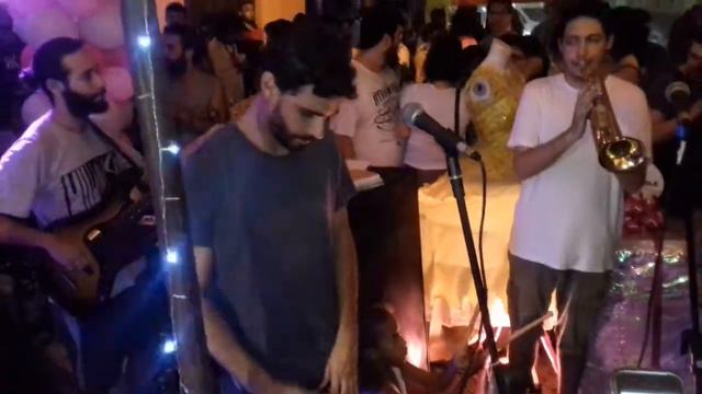 Fábrica Nômade Sonora (FNS) - Tuareg Dance [no Sarau do Escritório] смотреть онлайн