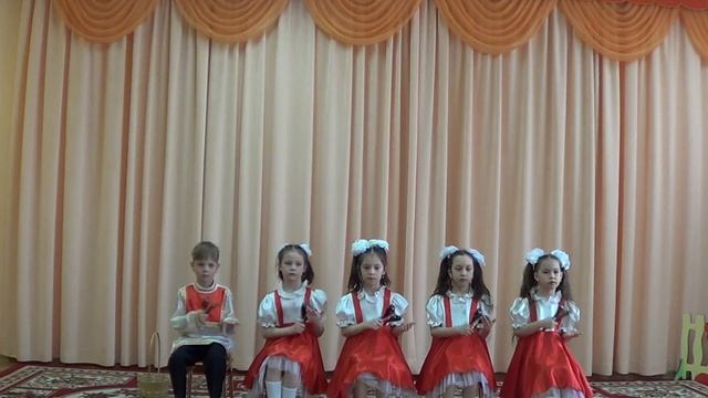 Ансамбль ложкарей смотреть онлайн