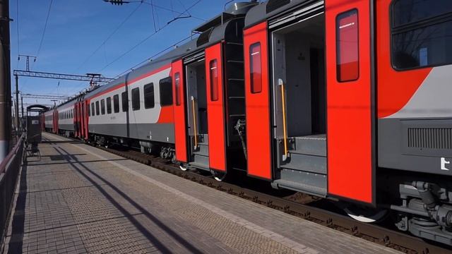 Электропоезд ЭП3Д-0085 смотреть онлайн