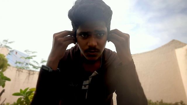 ES20 PLUS Earbuds Unboxing & Review In Tamil @DarkfliteTech смотреть онлайн