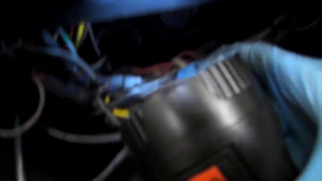 Guide: Starter Diagnosis - Faulty Ignition Switch: Porsche 911 SC
