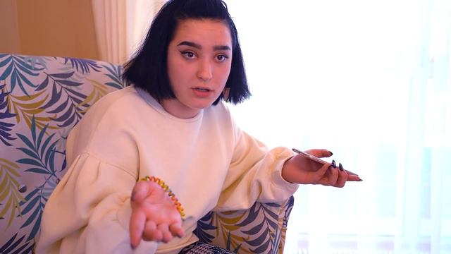 К Нам ПРИЕХАЛА ГОЛЛИВУДСКАЯ ЗВЕЗДА!?! В Кого ВЛЮБИЛСЯ Ди Каприо? смотреть онлайн