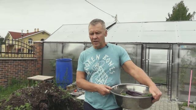 Довольный собственник коттеджа построенного в ГК Кристалл смотреть онлайн