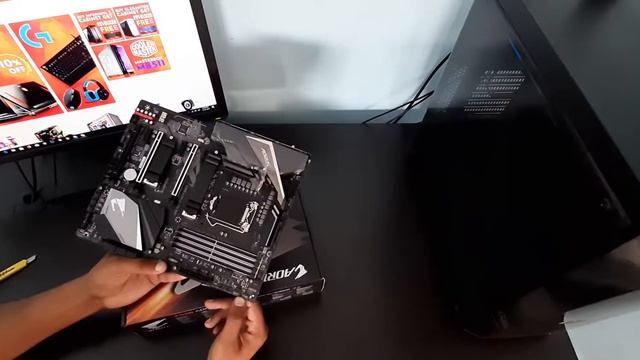 Gigabyte Z390 AORUS PRO WiFi First Look Overview And Unboxing смотреть онлайн