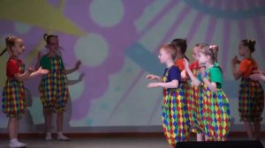 Танец  "Кнопочки".