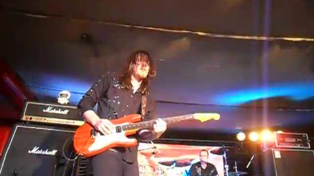 Nobody.one - Sunday (live Minsk 01.04.2012) смотреть онлайн