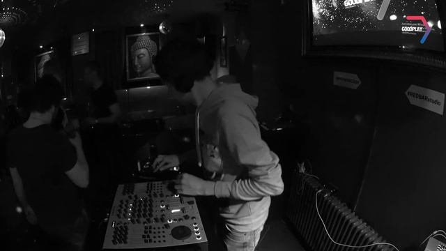 Goodplay Video Session: Essent @ RedBar смотреть онлайн