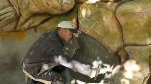 Водопад из арт бетона своими руками