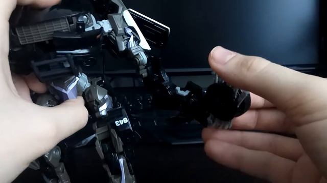 Обзор на игрушку Transformers Human Alliance 