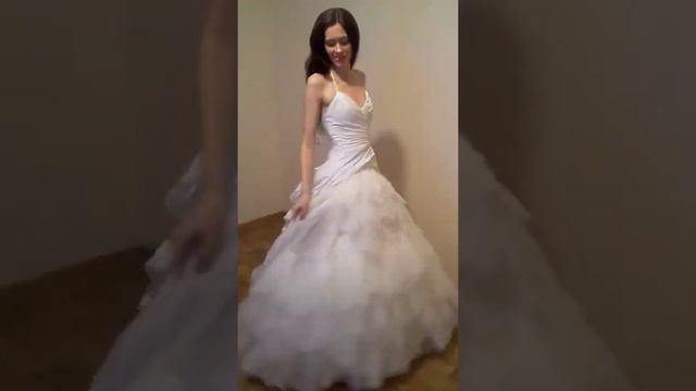 Свадебное платье Papilio. Видео в поддержку кошек приюта. Петербург смотреть онлайн