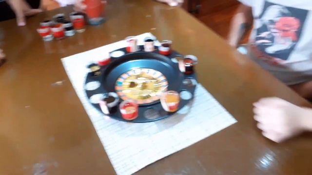 DRINKING ROULETTE CHALLENGE! | Hannah Ortiz смотреть онлайн