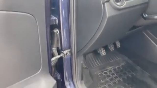 Volkswagen/Polo/2016 Седан V Рестайлинг /1.6 MT (90 л.с.) смотреть онлайн