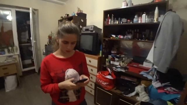 ЛИЗЕ ПОДАРИЛИ ПОДУШКУ смотреть онлайн