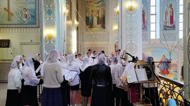 Тропари и кондаки по входе гл. 5-й, 4-й, 8-й. Сводный хор г. Волгодонска, регент Екатерина Артюхова. смотреть онлайн