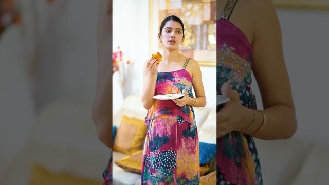 Bhabhi Ne Chhupaye Bread- Nanand Huyi Gussa ? смотреть онлайн