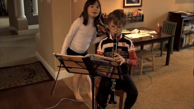 Collin's First Clarinet Song смотреть онлайн