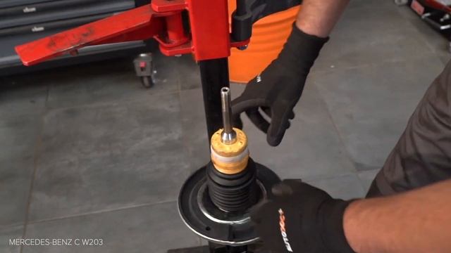 How to change a front shock strut on MERCEDES-BENZ W203 C-Class [TUTORIAL AUTODOC] смотреть онлайн