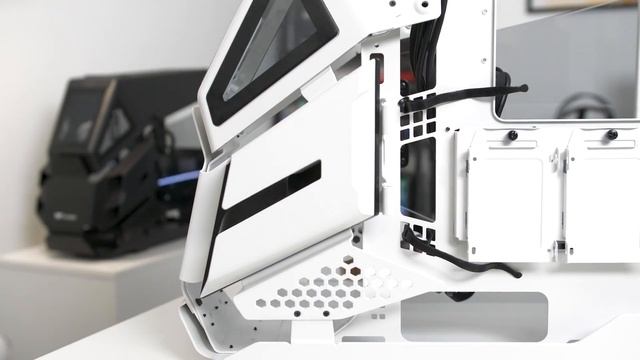 Let your Micro ATX rig Take Flight! Introducing the AH T200 Micro ATX case! смотреть онлайн