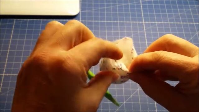 ШВЕЙНЫЕ ТРЮКИ . ТЮЛЬПАН ИЗ ТКАНИ | SEWING TRICKS . FABRIC TULIP . DIY смотреть онлайн