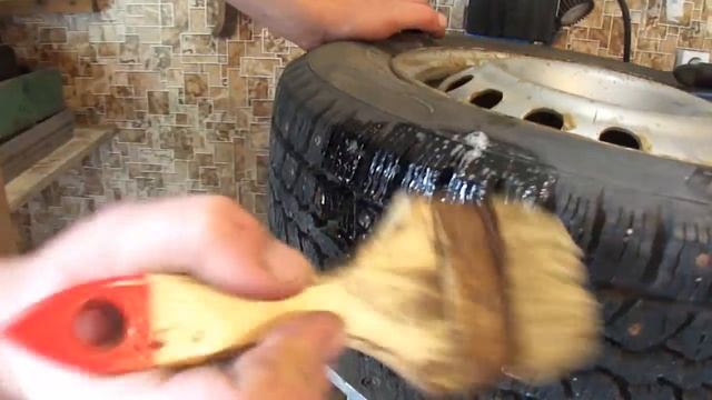 Как заклеить бескамерную шину жгутом. Ремонт колеса (шины). смотреть онлайн