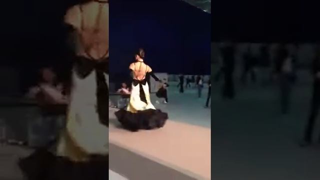 Платье смотреть онлайн