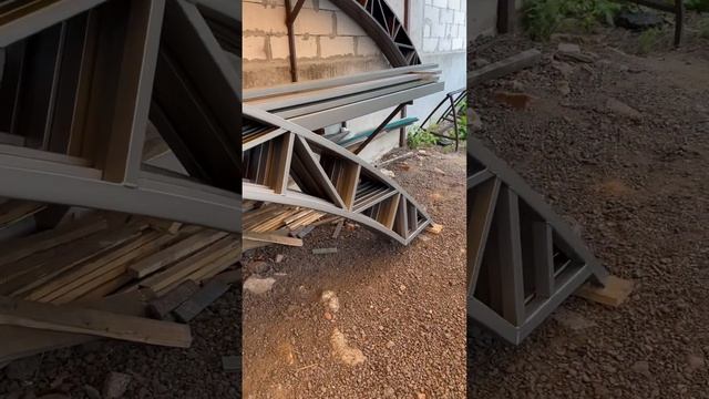 Навес из поликарбоната 8х8 с подъёмом фермы 180 см. смотреть онлайн