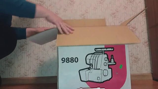 Распаковка - Оверлок Janome 9880 смотреть онлайн