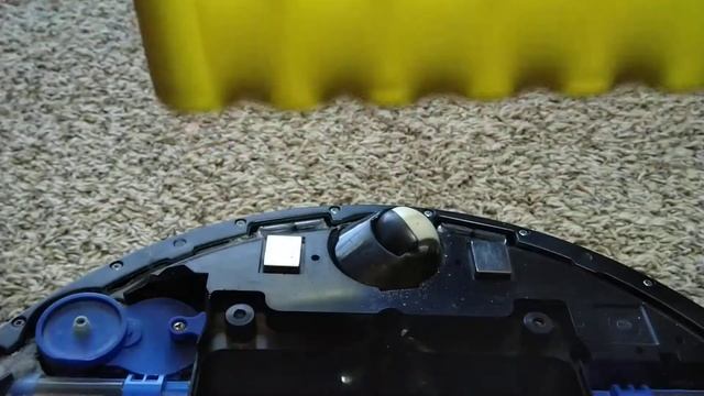 How to change your Roomba's battery смотреть онлайн