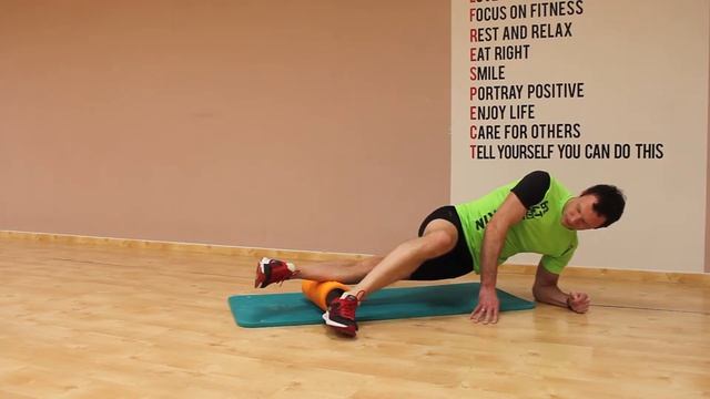 bodymaster : Растяжка боковой части голени при помощи валика смотреть онлайн