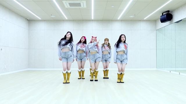 STAYC(스테이씨) 'Teddy Bear' Dance Practice смотреть онлайн